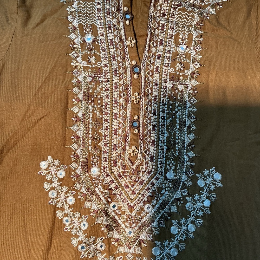 Embroidered Brown Tunic Top 1made in Pakistan - Picture 3 of 7